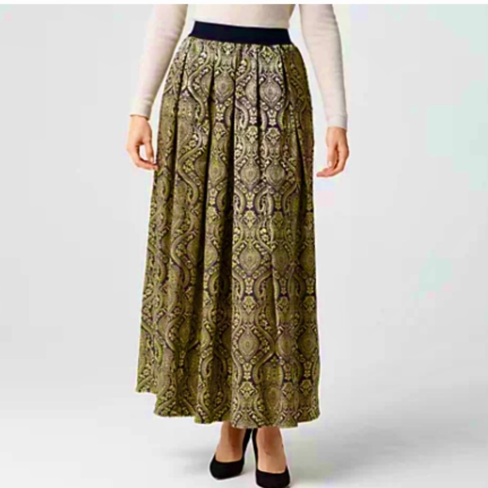 NWOT Tapestry Embroidered Maxi Skirt by Joan Rivers. Black & Gold, Elastic Waist